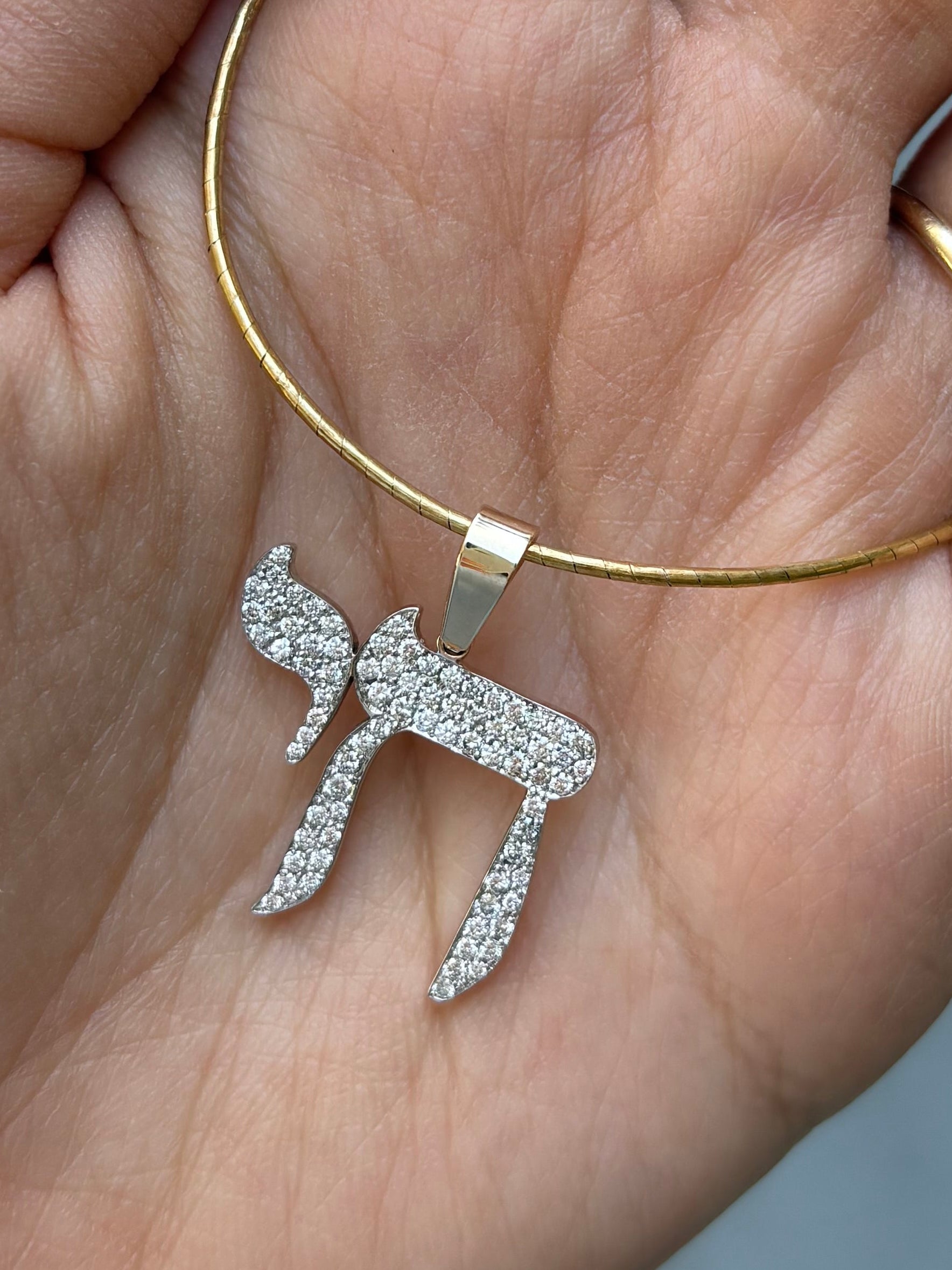 The Medium Mamaleh L’chaim Charm