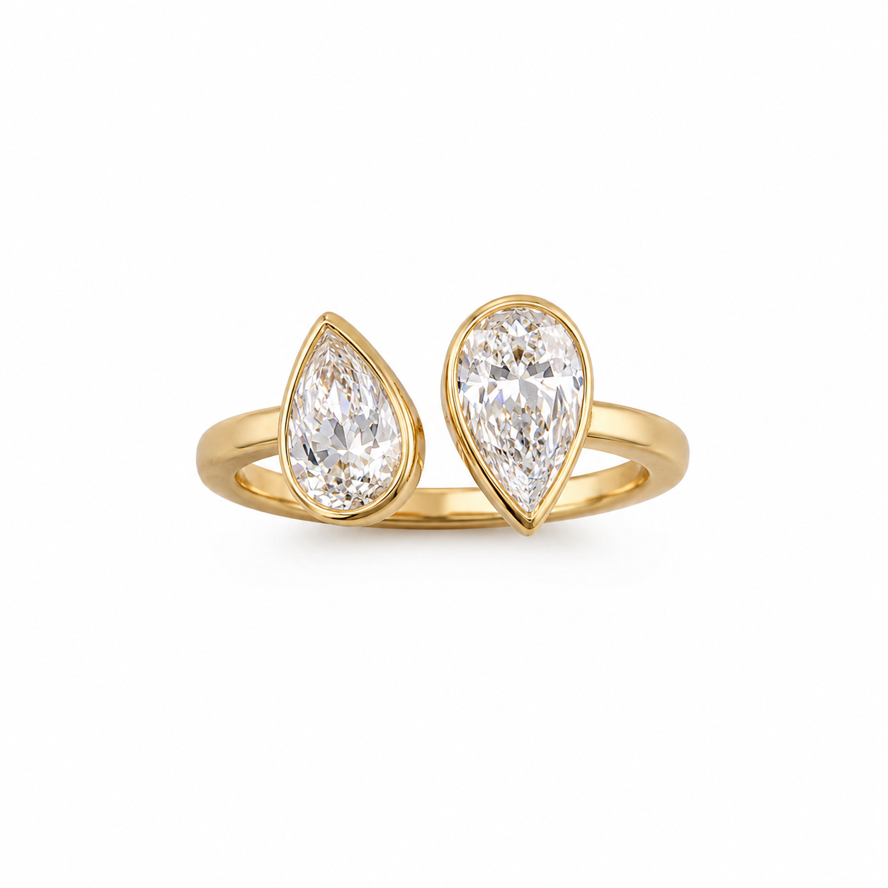 The Ray Kissing Pear Ring