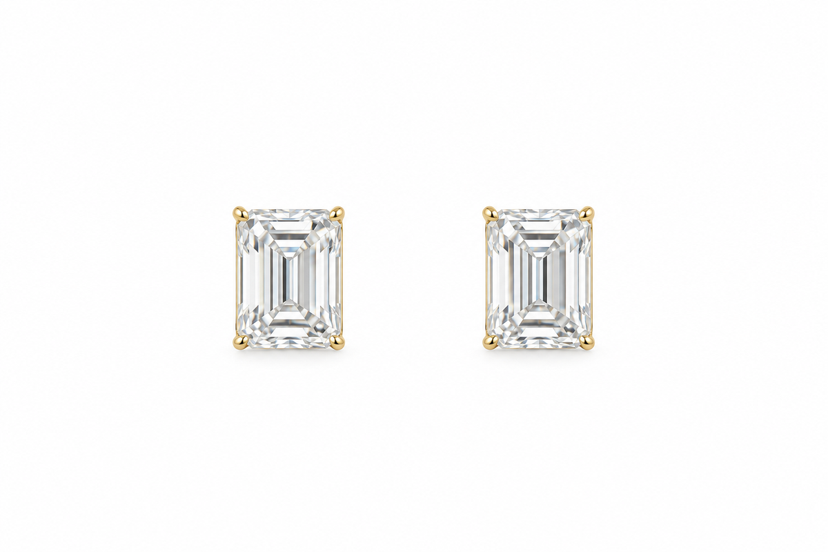 The Ray Emerald Studs