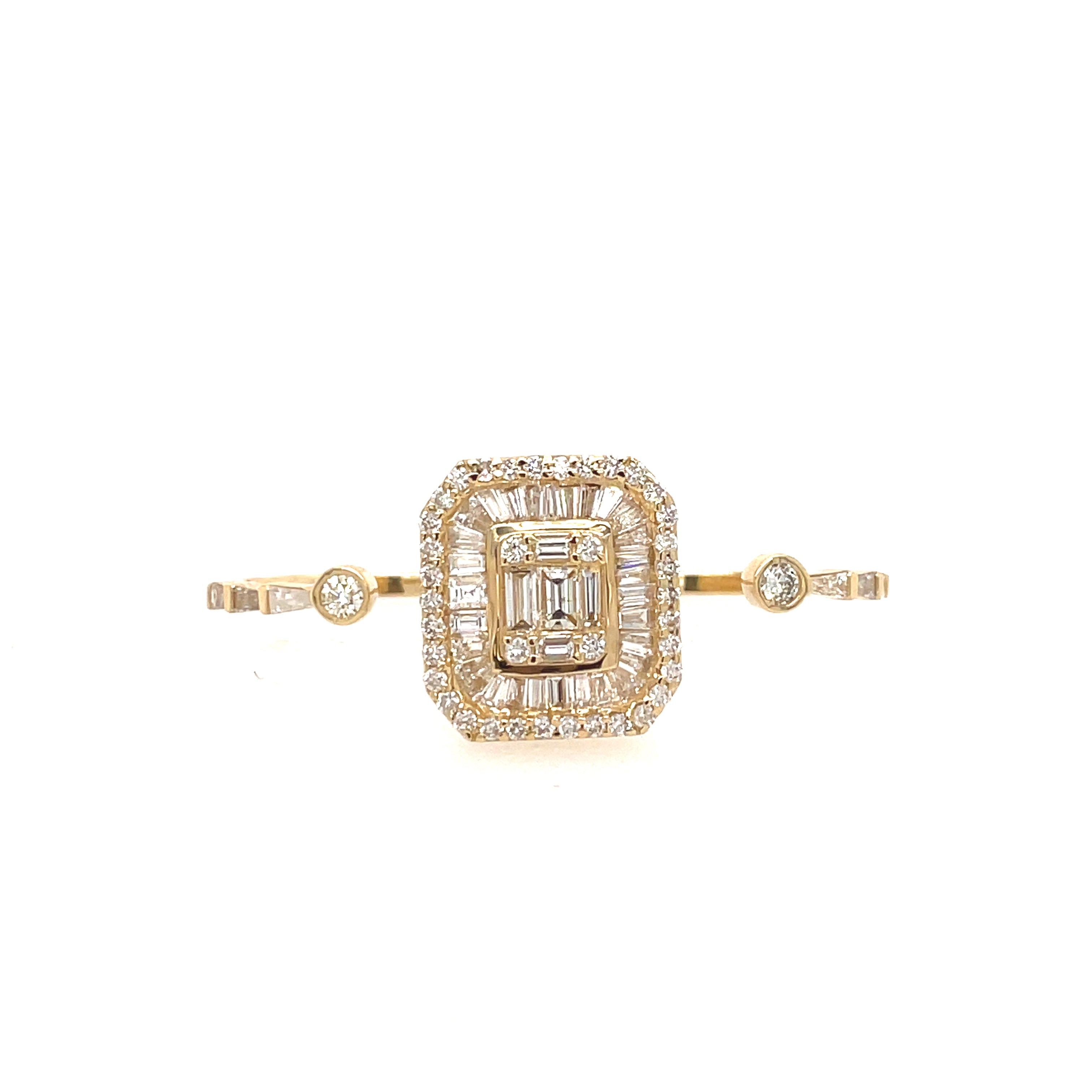 The Royal Gatsby Ring