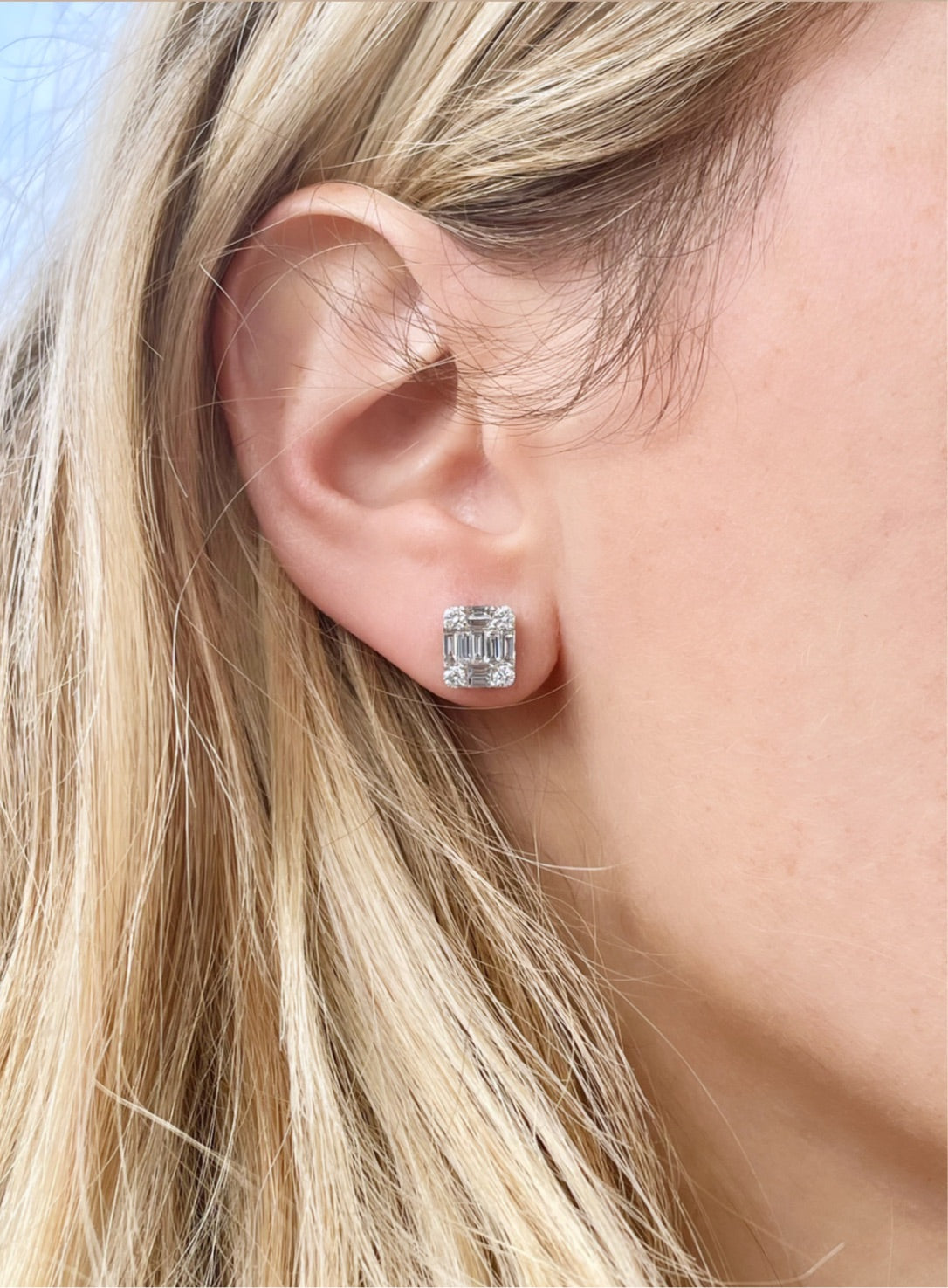 The Mega Studs Large