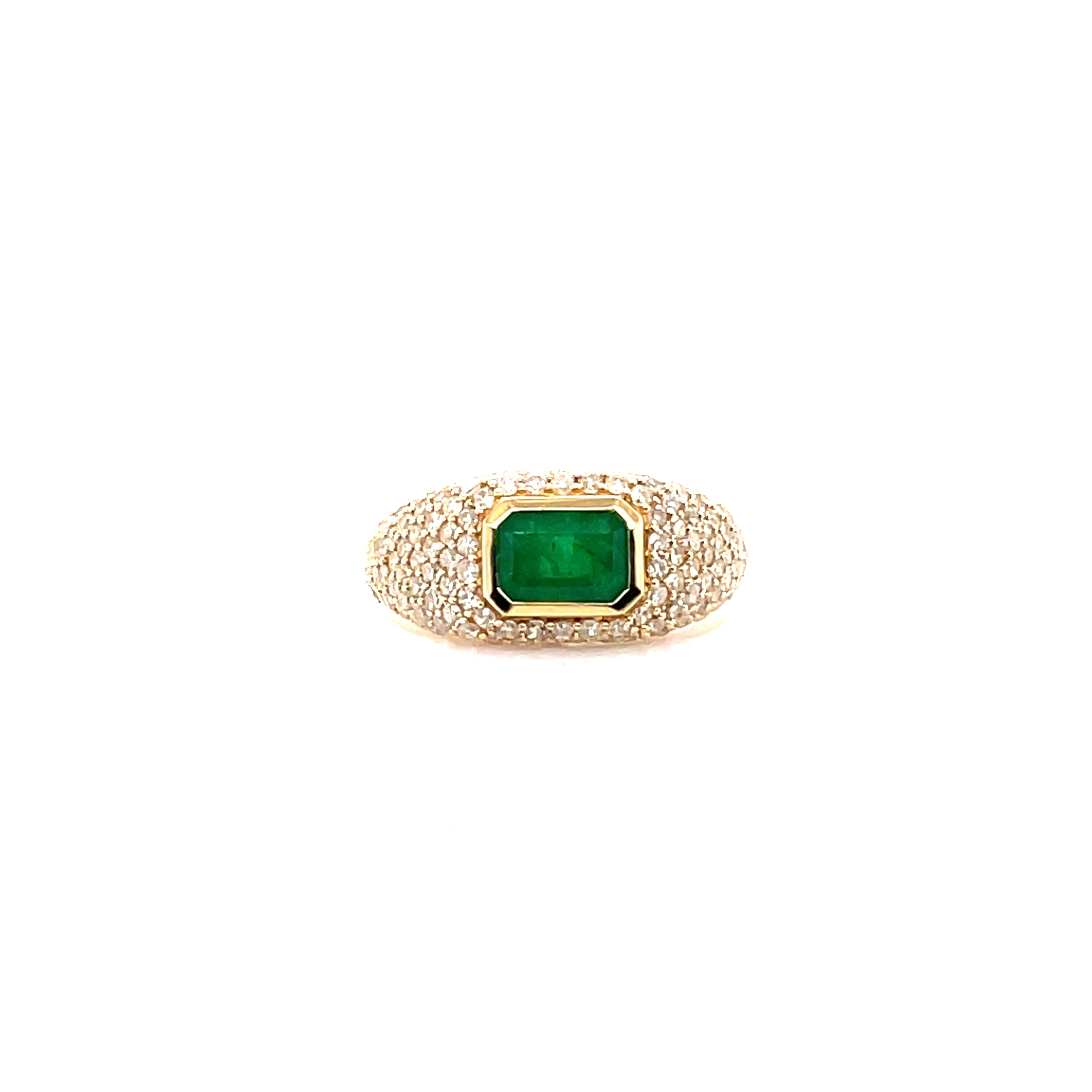 The Royal Signet Ring Emerald